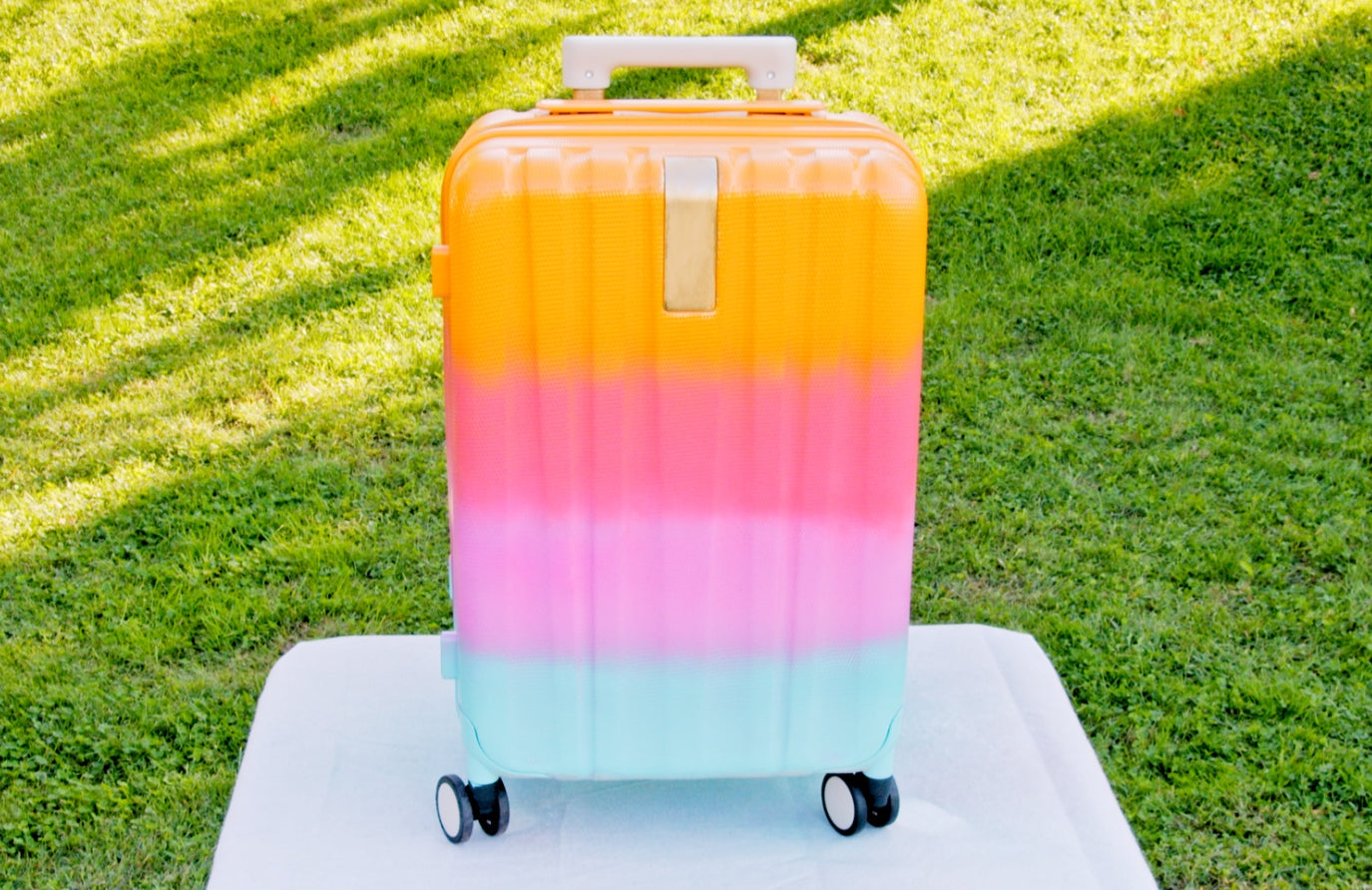How to Personalize Your Luggage with Spray Paint COLORSHOT
