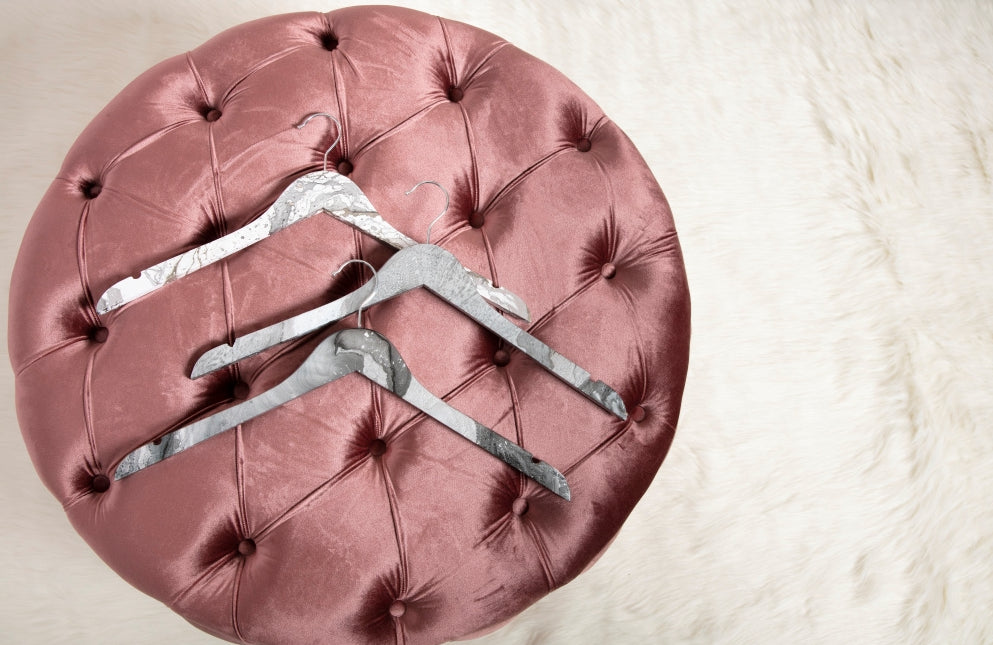 Water Marbling With Spray Paint