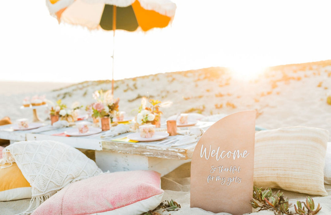 Friendsgiving Outdoor Dinner Party Idea