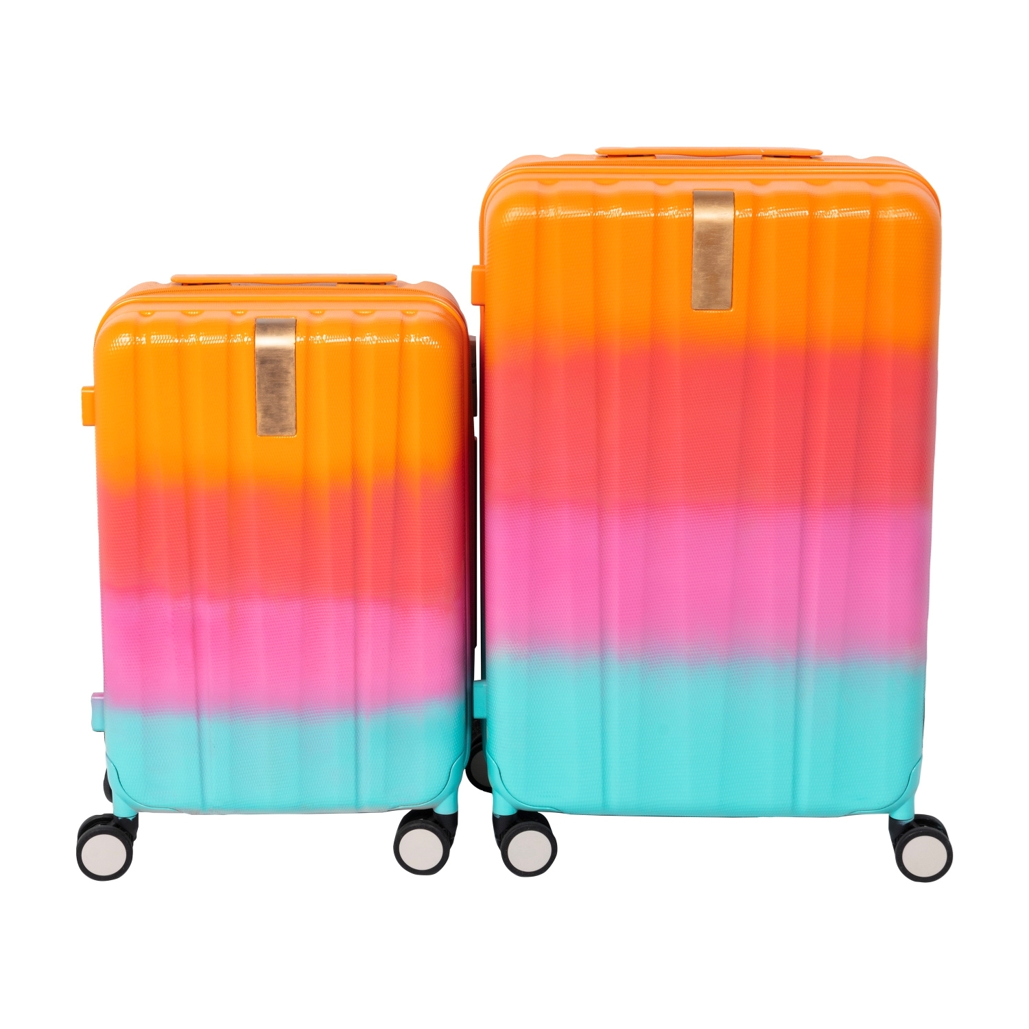 Personalized luggage makeover with COLORSHOT